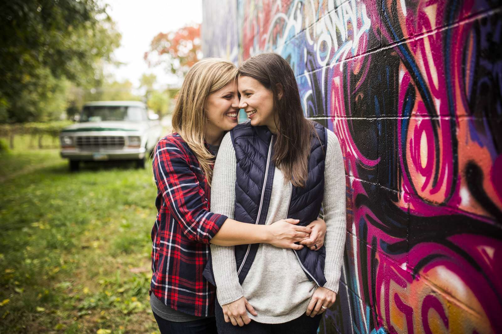 Jenna-Ashley-Strongwater-400-West-Rich-Scioto-Mile-engagement-session-by-Amy-Ann-00008