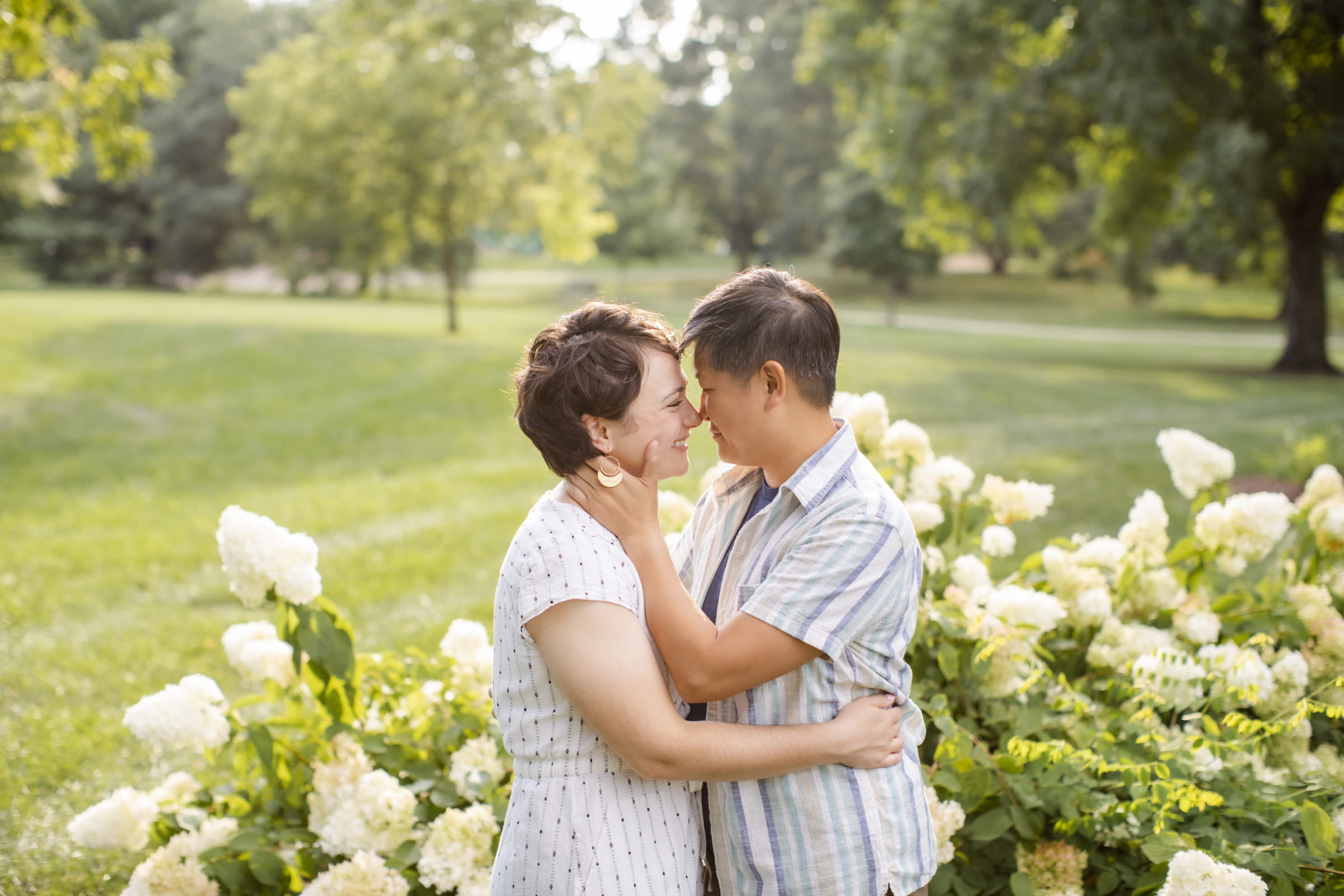 Columbus Lgbtq Engagement Franklin Park17 Amy Ann Photography 3201